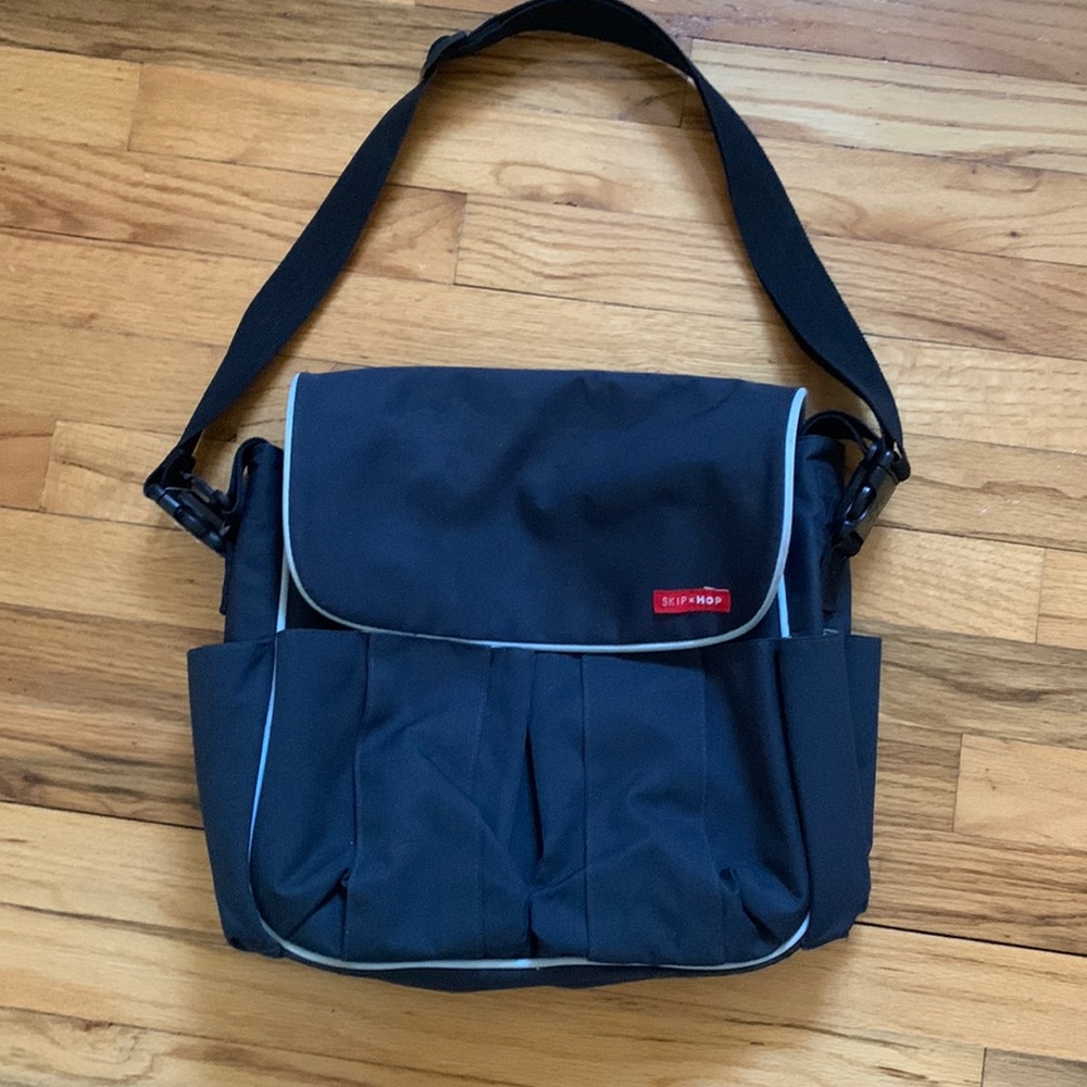 Skip Hop Diaper Bag (Gently Used)